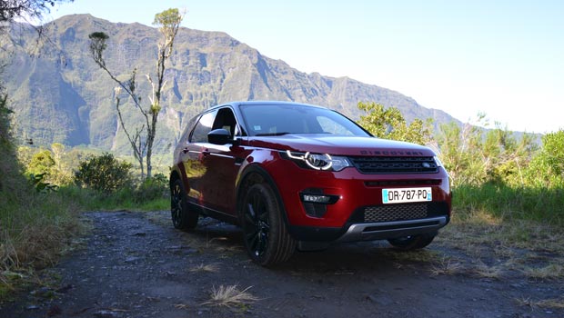 <p>Land Rover Discovery Sport -  SUV</p>