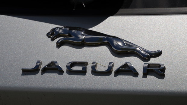 <p>Jaguar F-Pace - Automobile - La Réunion</p>