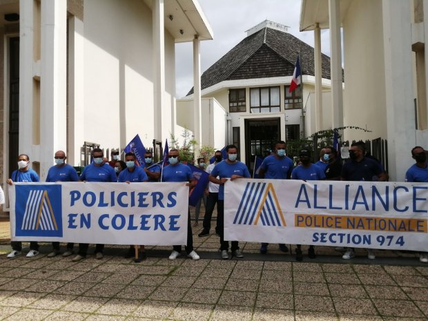 Elections régionales - Elections départementales - Police - Contestation