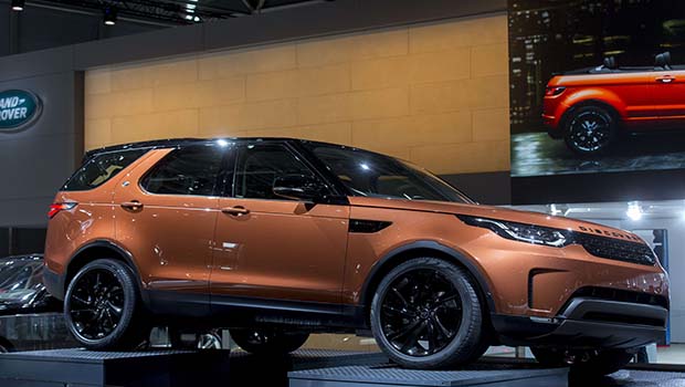 Mondial de l’Auto de Paris : le Land Rover Discovery, toujours aussi imposant et élégant