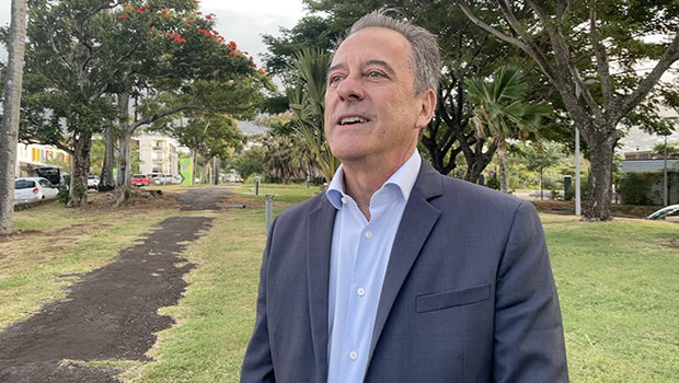 Michel Lapeyre directeur des enseignes Carrefour à La Réunion