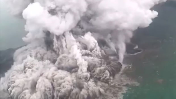 Volcan - Tsunami - Indonésie