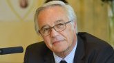 L'ancien ministre François Rebsamen est atteint d'un cancer