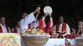 Pentecôte : la communauté chrétienne célèbre l'envoi de l'Esprit Saint aux disciples 