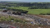 Enfouissement de déchets à Sainte-Suzanne : les collectifs de riverains se mobilisent pour dénoncer les nombreuses nuisances liées au site